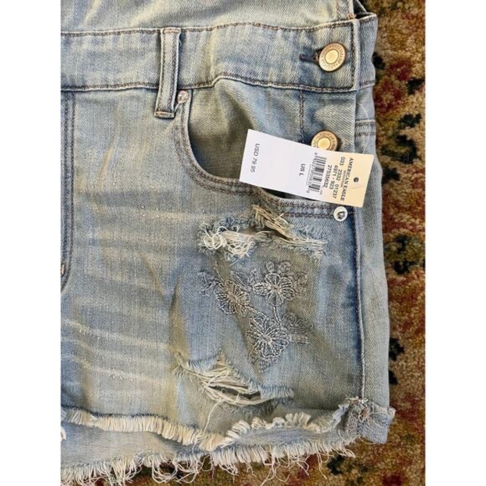 American Eagle Light Wash Floral Embroidered Short Overalls - Picture 9 of 9